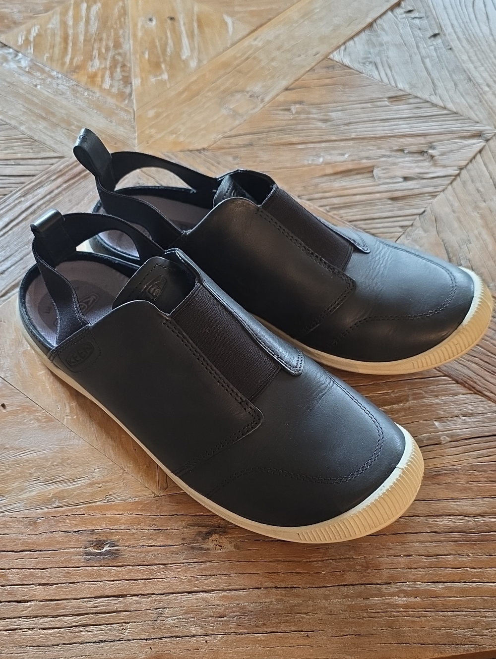 Keen Lorelei II Leather Slip-Ons